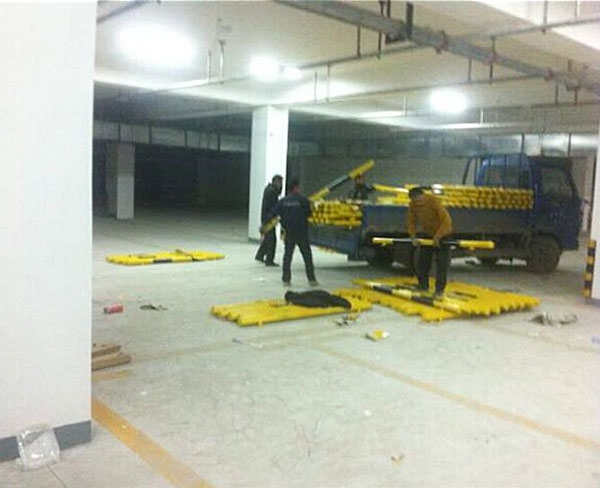地下车库停车安全设施