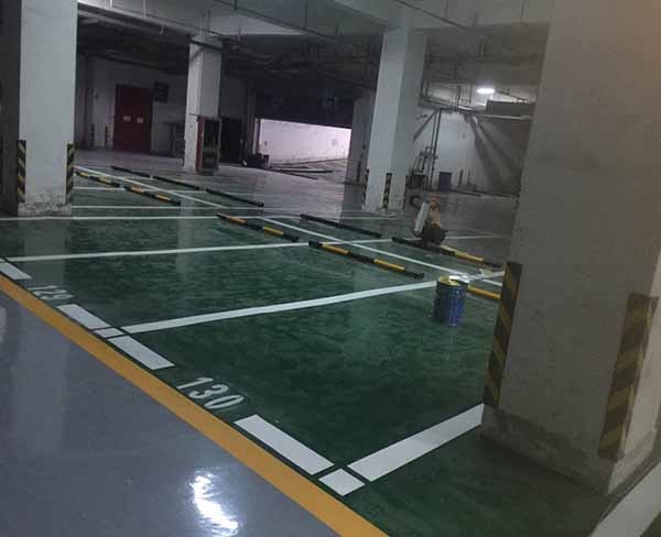 地下车库环氧地坪